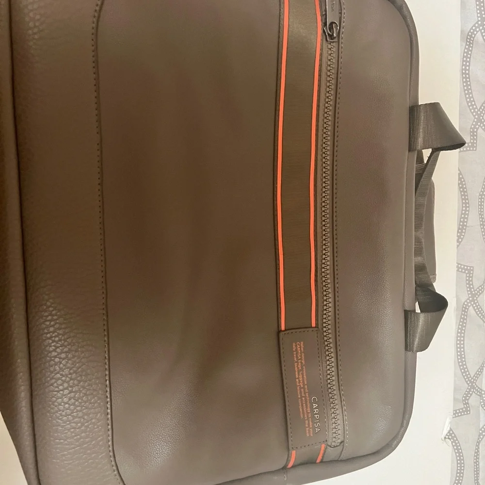 Briefcase NWT Carpisa